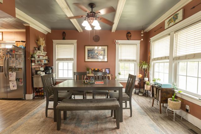 215 W TERRILL RD, Moberly, MO 65270