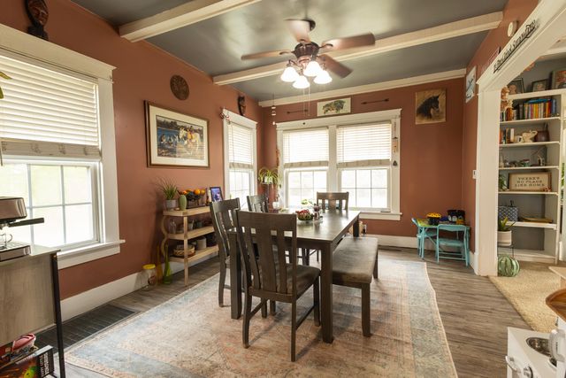 215 W TERRILL RD, Moberly, MO 65270