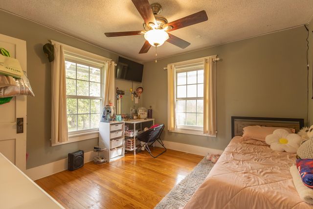 215 W TERRILL RD, Moberly, MO 65270