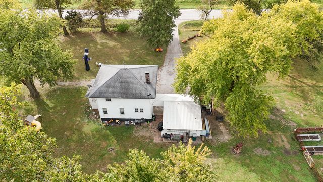 215 W TERRILL RD, Moberly, MO 65270