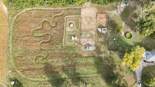 215 W TERRILL RD, Moberly, MO 65270