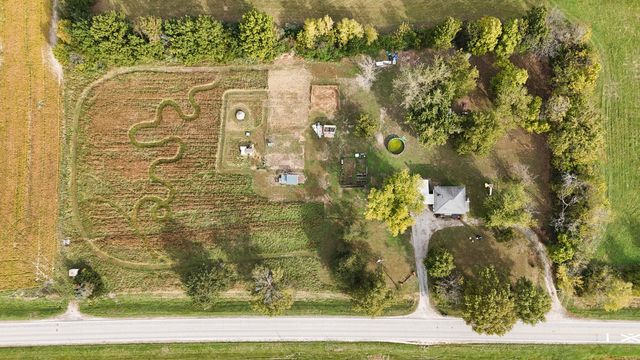 215 W TERRILL RD, Moberly, MO 65270