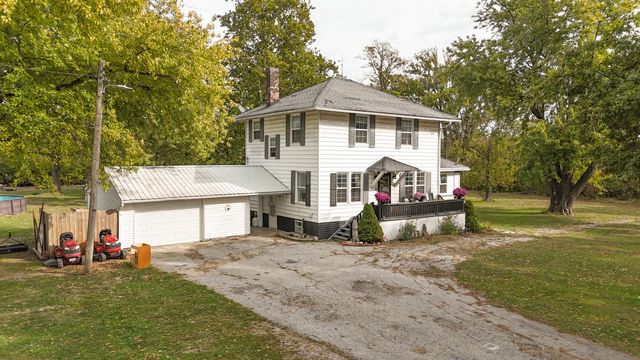 215 W TERRILL RD, Moberly, MO 65270