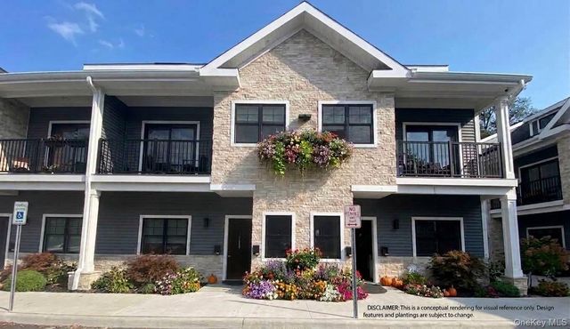 418 Atlantic Avenue 202, Oceanside, NY 11572