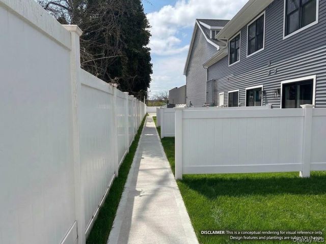 418 Atlantic Avenue 202, Oceanside, NY 11572