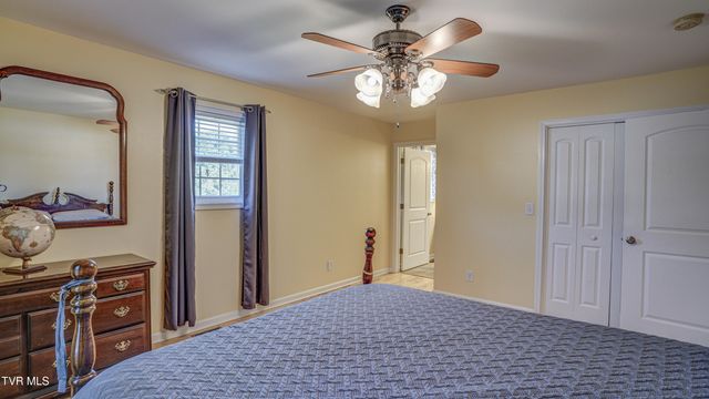 1626 Highway 91 Apt 2, Elizabethton, TN 37643