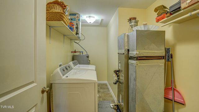 1626 Highway 91 Apt 2, Elizabethton, TN 37643