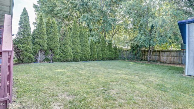 1626 Highway 91 Apt 2, Elizabethton, TN 37643