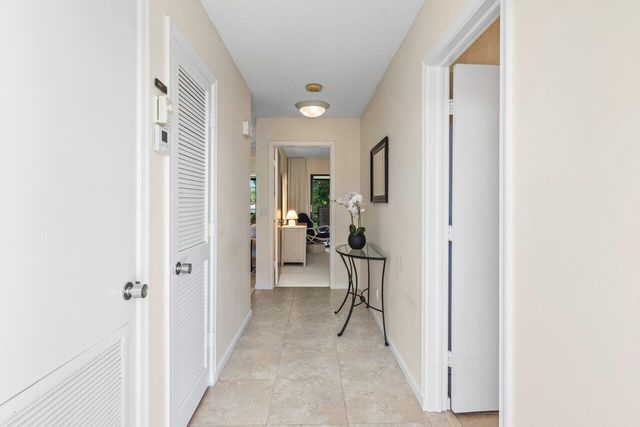 4643 Kittiwake Court Kingfisher N, Boynton Beach, FL 33436