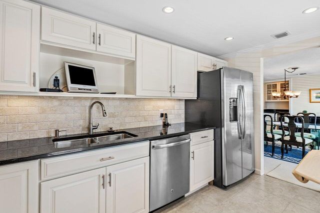 4643 Kittiwake Court Kingfisher N, Boynton Beach, FL 33436