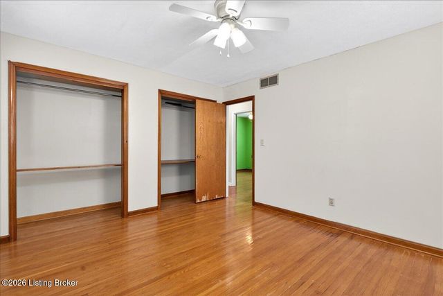 7618 Greenfield Ave, Louisville, KY 40214