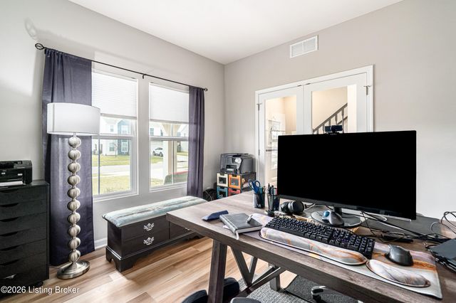 475 Williamsburg Dr, Mt Washington, KY 40047