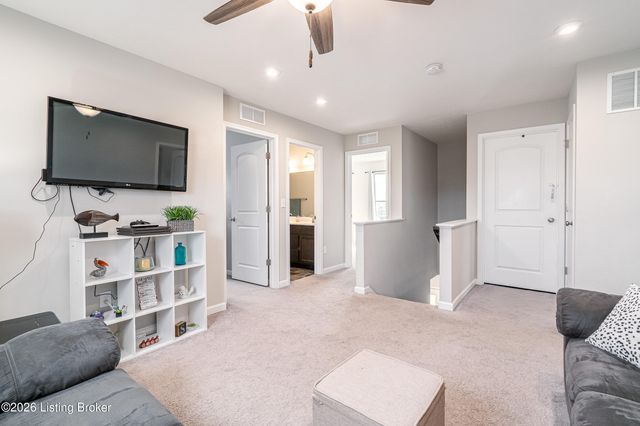 475 Williamsburg Dr, Mt Washington, KY 40047