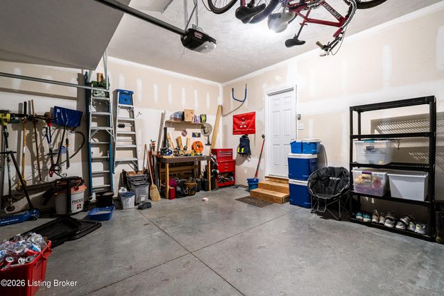 475 Williamsburg Dr, Mt Washington, KY 40047