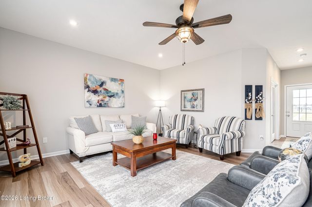 475 Williamsburg Dr, Mt Washington, KY 40047