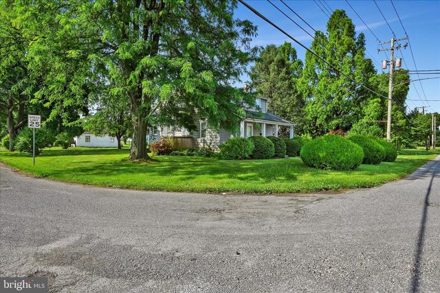 1910 E CUMBERLAND, Lebanon, PA 17042