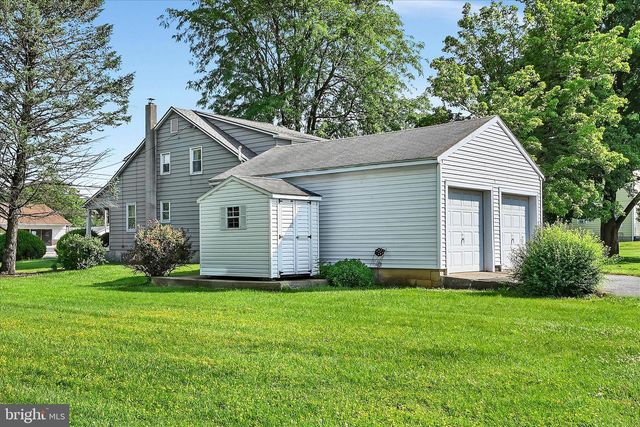 1910 E CUMBERLAND, Lebanon, PA 17042