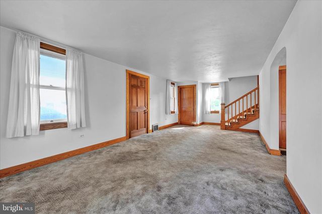 1910 E CUMBERLAND, Lebanon, PA 17042