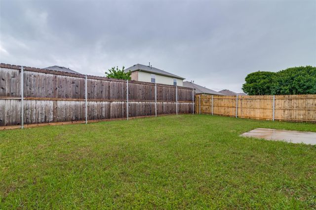 2030 Natchez Drive, Forney, TX 75126