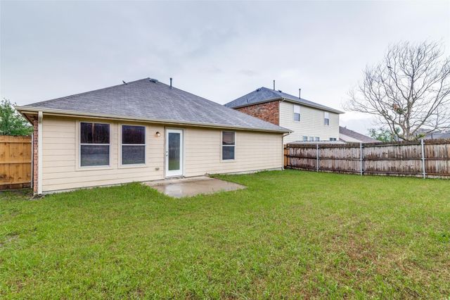 2030 Natchez Drive, Forney, TX 75126