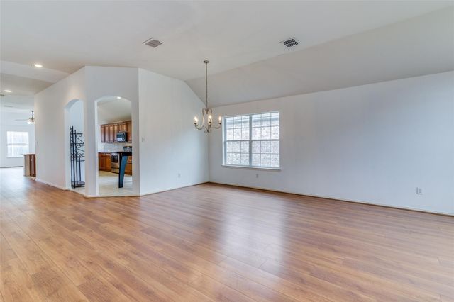 2030 Natchez Drive, Forney, TX 75126