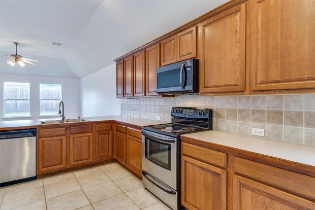 2030 Natchez Drive, Forney, TX 75126