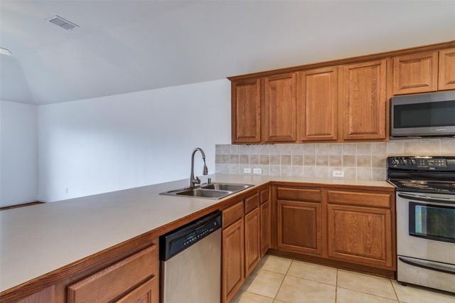 2030 Natchez Drive, Forney, TX 75126