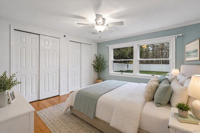 79 White Pine Way, Medford, NY 11763