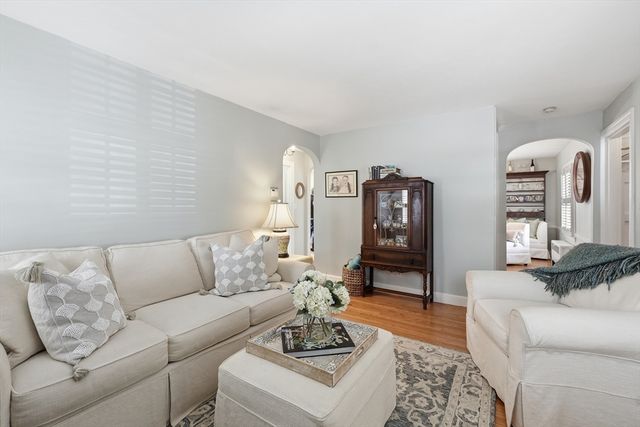 26 Westbrook Road, Worcester, MA 01602