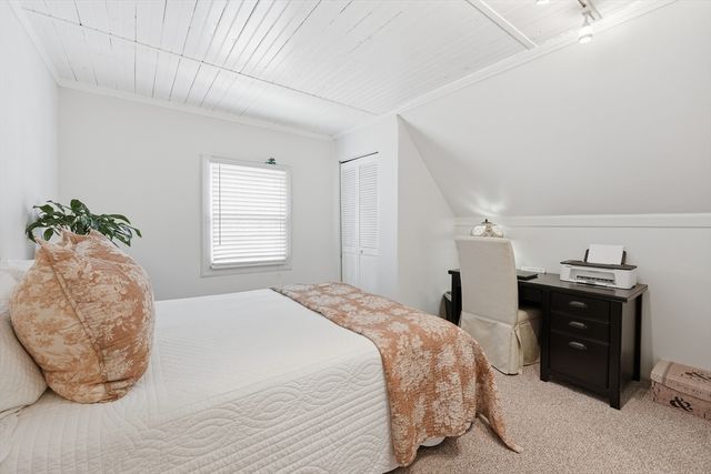 26 Westbrook Road, Worcester, MA 01602