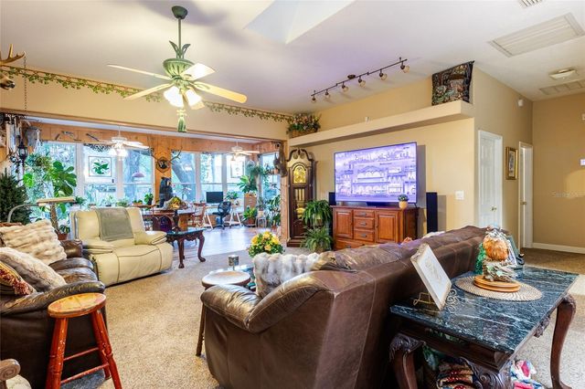 8508 DEE CIRCLE, Riverview, FL 33569