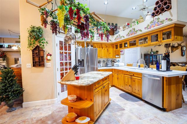 8508 DEE CIRCLE, Riverview, FL 33569