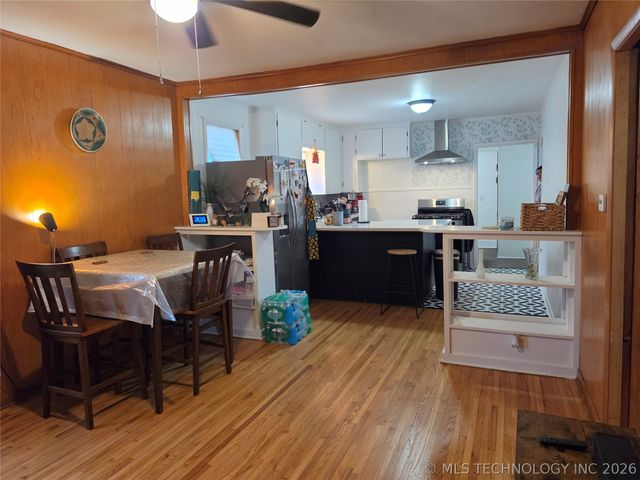 4016 S 23rd West Avenue, Tulsa, OK 74107