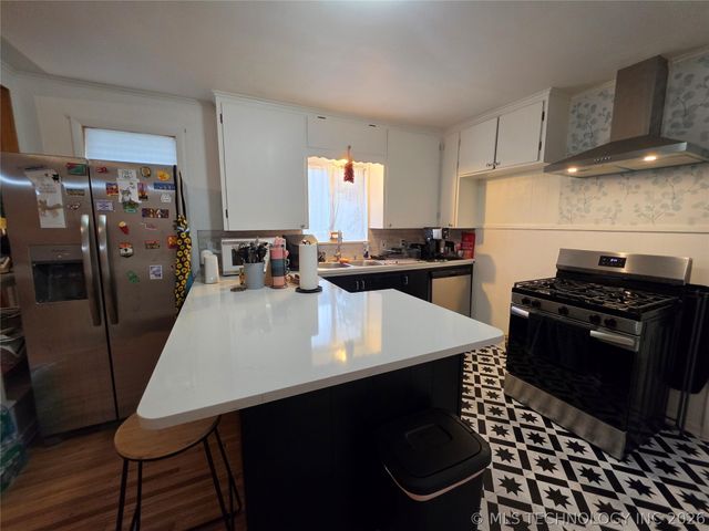 4016 S 23rd West Avenue, Tulsa, OK 74107