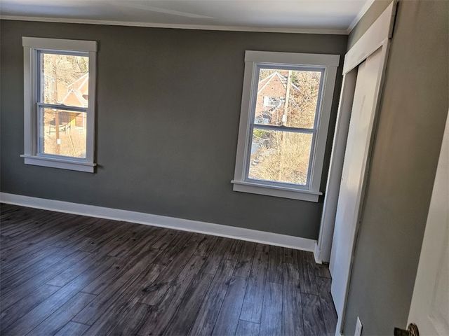 2072 Boggs Ave, Wilkinsburg, PA 15221