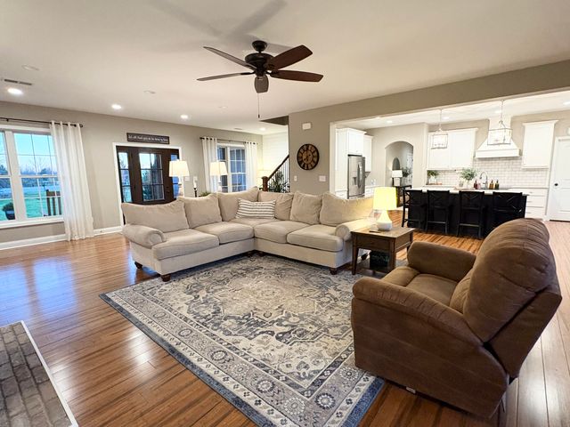 119 Walnut Creek Drive, Georgetown, KY 40324