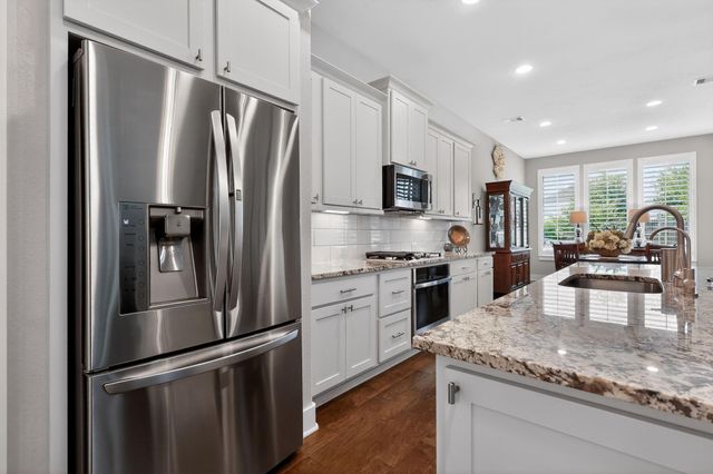 809 Stella Vista Court, Katy, TX 77493