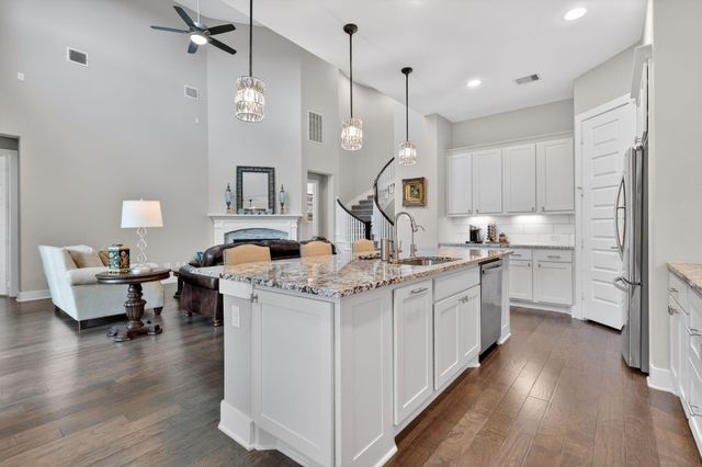 809 Stella Vista Court, Katy, TX 77493