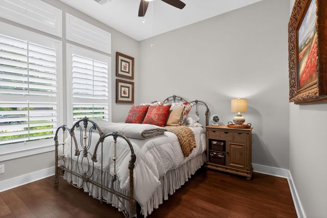 809 Stella Vista Court, Katy, TX 77493