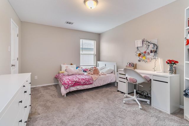 26215 Big Bluestem, San Antonio, TX 78261