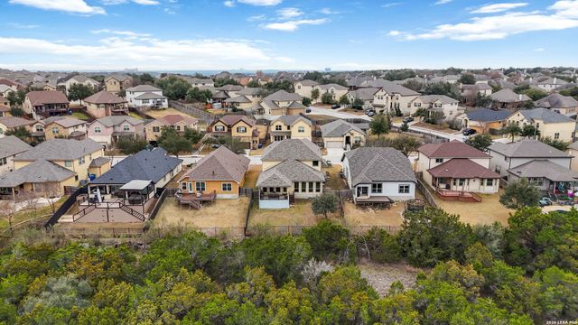 26215 Big Bluestem, San Antonio, TX 78261