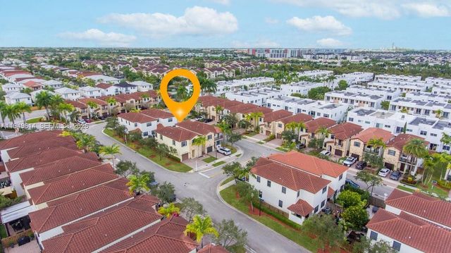 7026 NW 103rd Pl, Doral, FL 33178