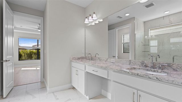 18075 CRESSWIND TERRACE, Lakewood Ranch, FL 34211