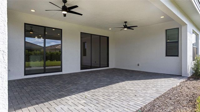 18075 CRESSWIND TERRACE, Lakewood Ranch, FL 34211