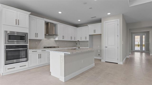 18075 CRESSWIND TERRACE, Lakewood Ranch, FL 34211