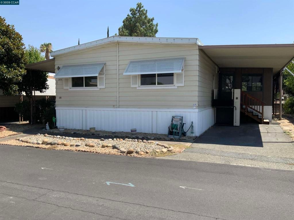 210 Kona Cr., Pittsburg, CA 94565