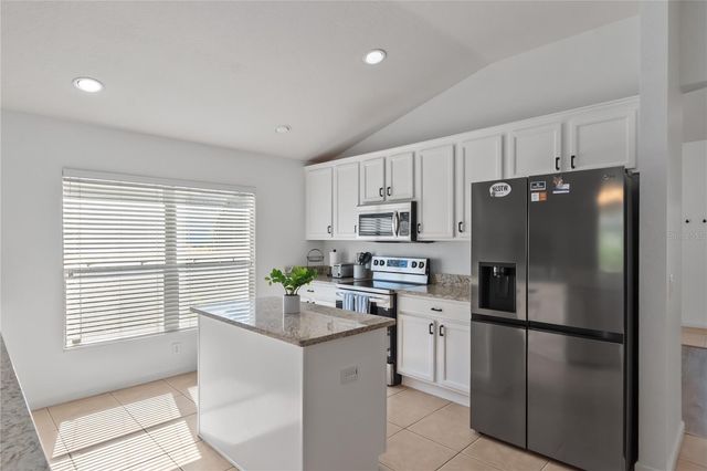 4923 SW 40TH LANE, Ocala, FL 34474