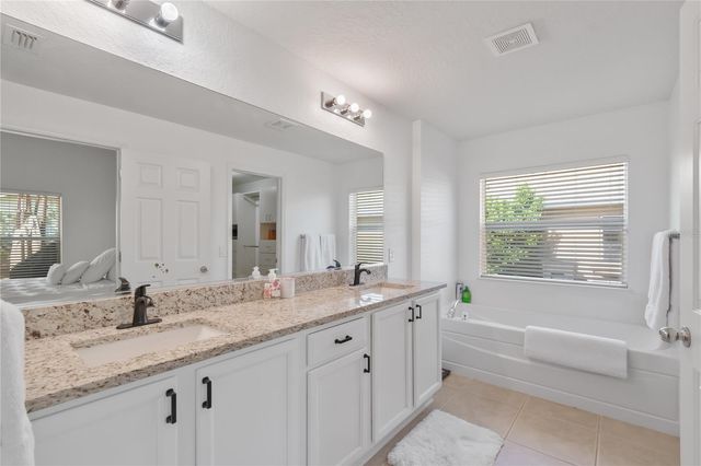 4923 SW 40TH LANE, Ocala, FL 34474