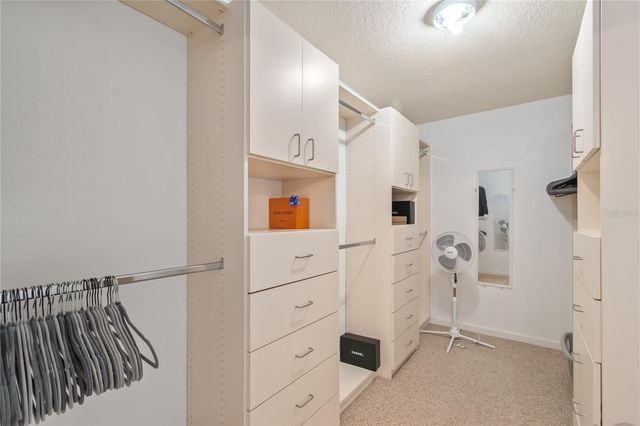 4923 SW 40TH LANE, Ocala, FL 34474