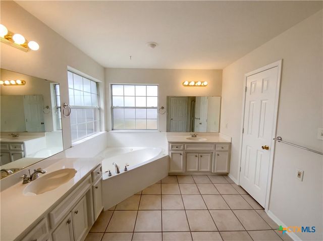 4307 Esta Lee Avenue, Killeen, TX 76549